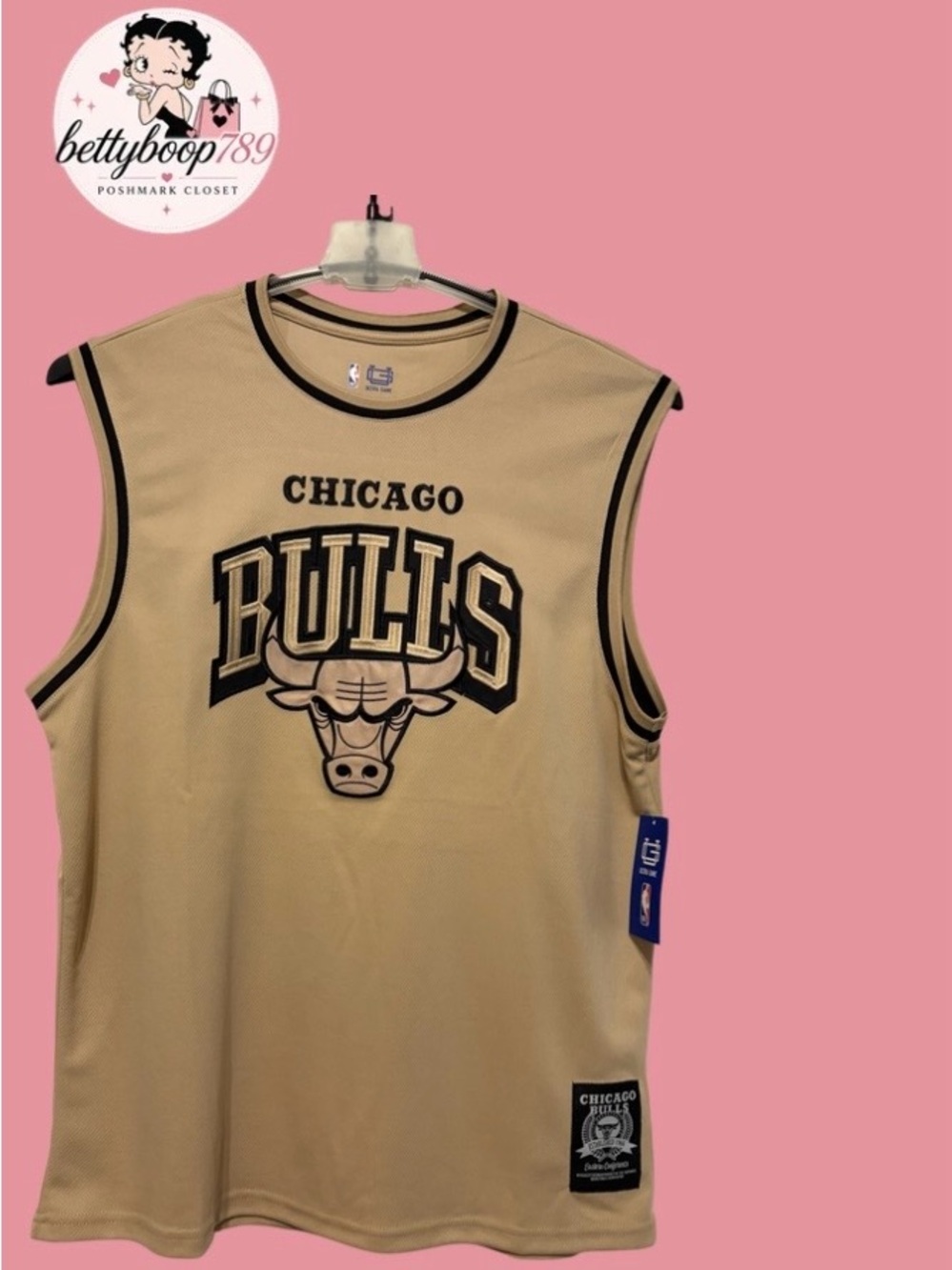 NEW Chicago Bulls Men’s Sleeveless Jersey in Beige